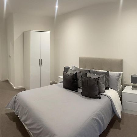 Immaculate 2Bed Apartment In London- City Views Exteriör bild