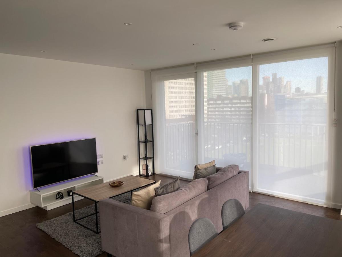 Immaculate 2Bed Apartment In London- City Views Exteriör bild