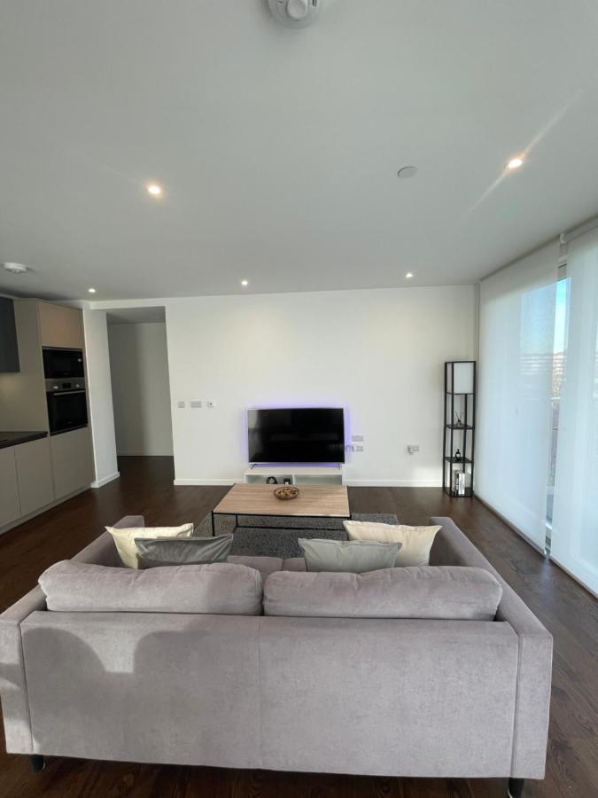 Immaculate 2Bed Apartment In London- City Views Exteriör bild