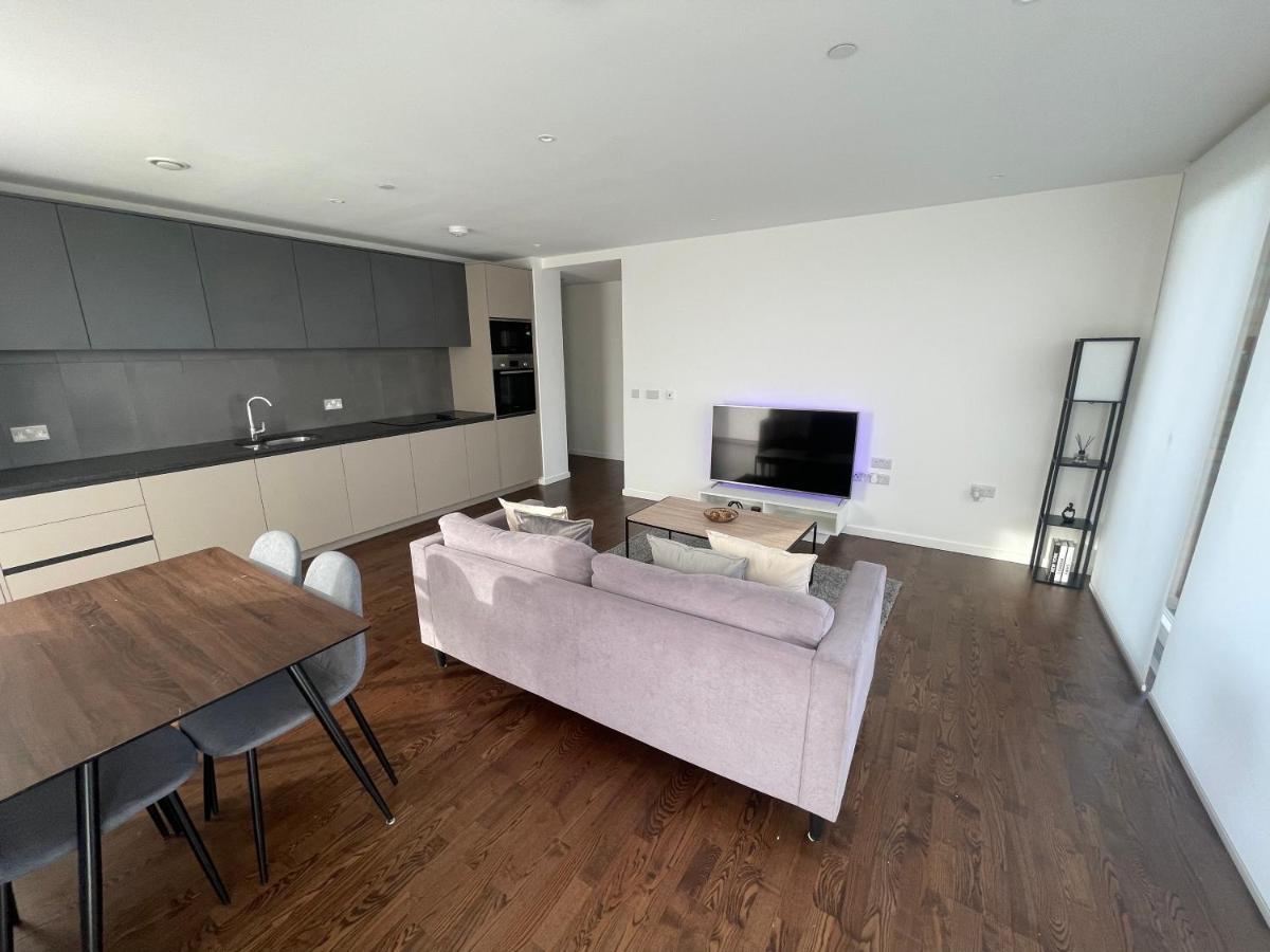 Immaculate 2Bed Apartment In London- City Views Exteriör bild