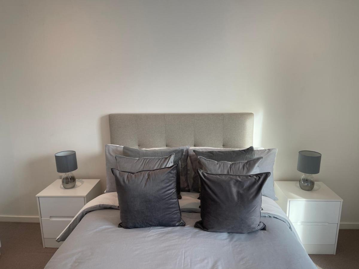 Immaculate 2Bed Apartment In London- City Views Exteriör bild