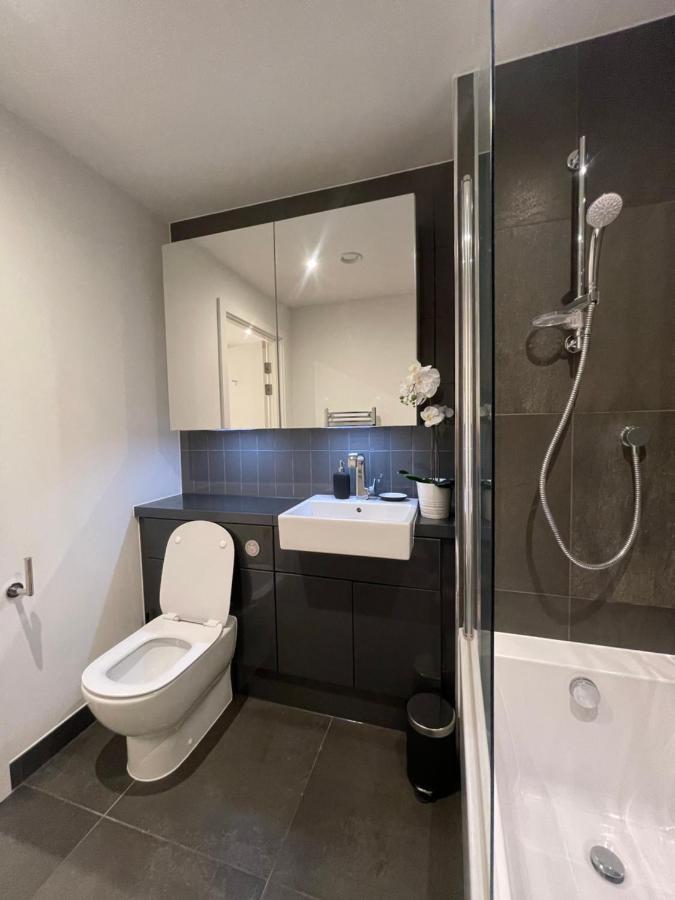 Immaculate 2Bed Apartment In London- City Views Exteriör bild