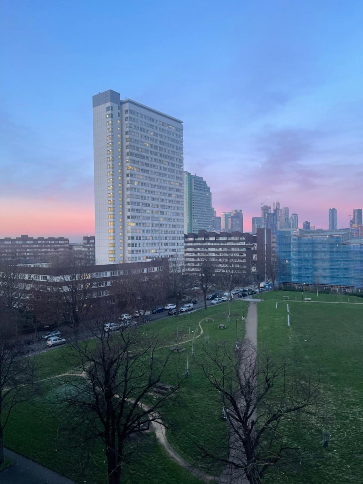 Immaculate 2Bed Apartment In London- City Views Exteriör bild